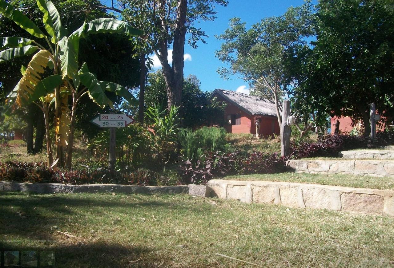 Itc Lodge Ranohira Exterior photo